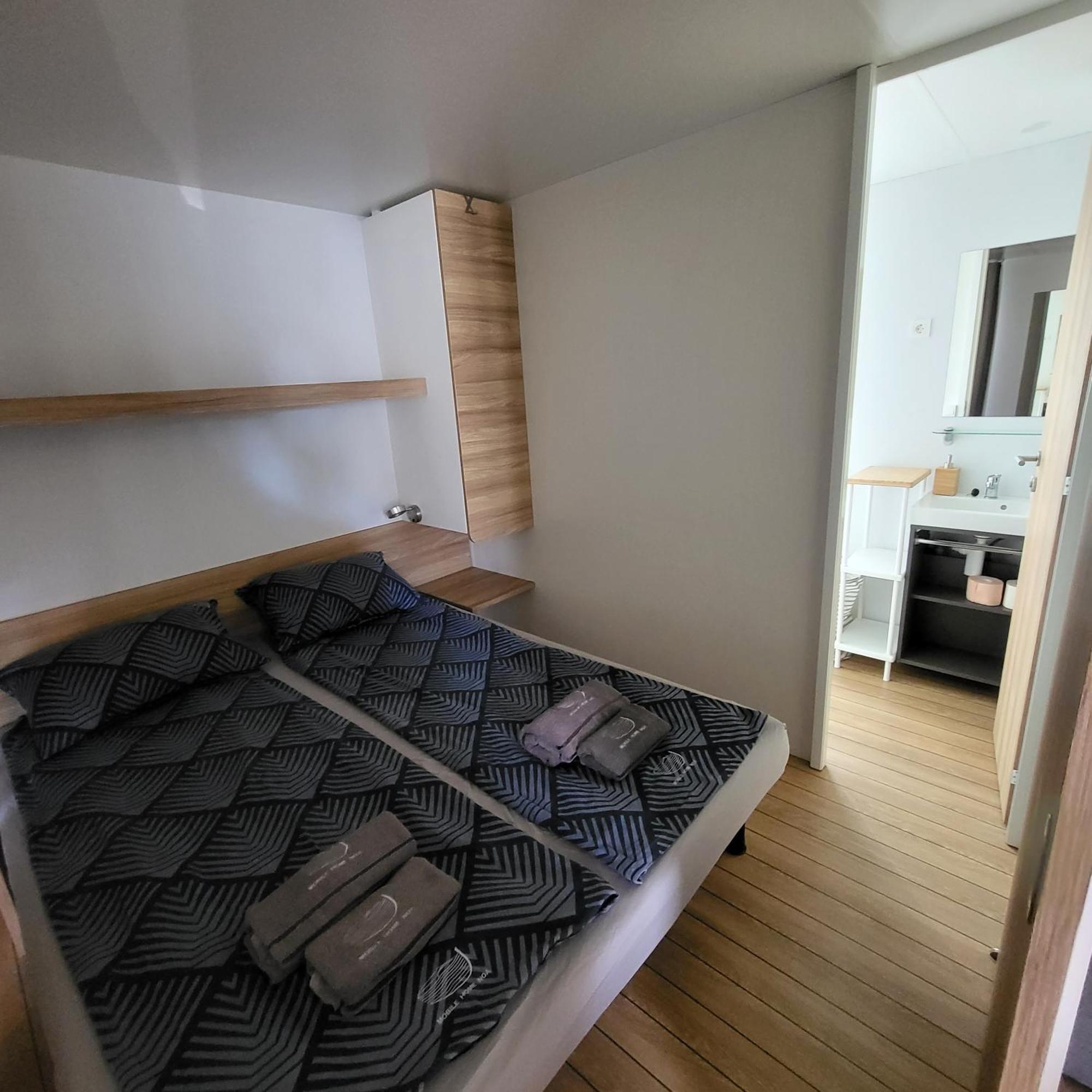 Mobile Home Noa บีโอกราดนาโมรู ภายนอก รูปภาพ