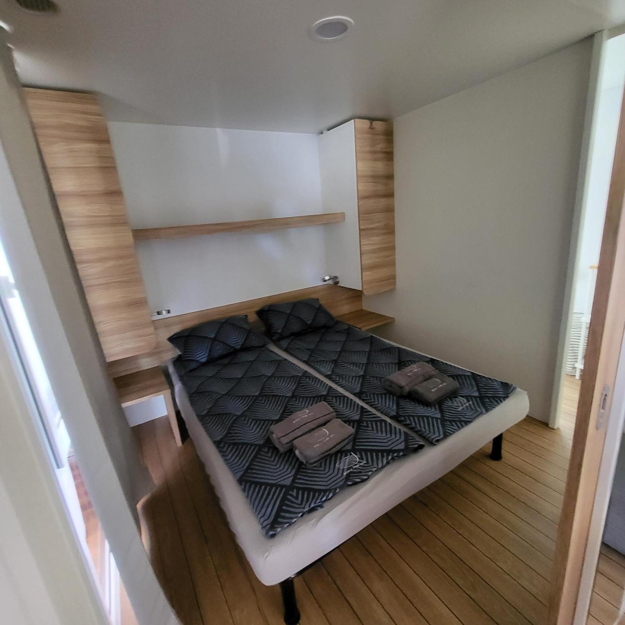 Mobile Home Noa บีโอกราดนาโมรู ภายนอก รูปภาพ
