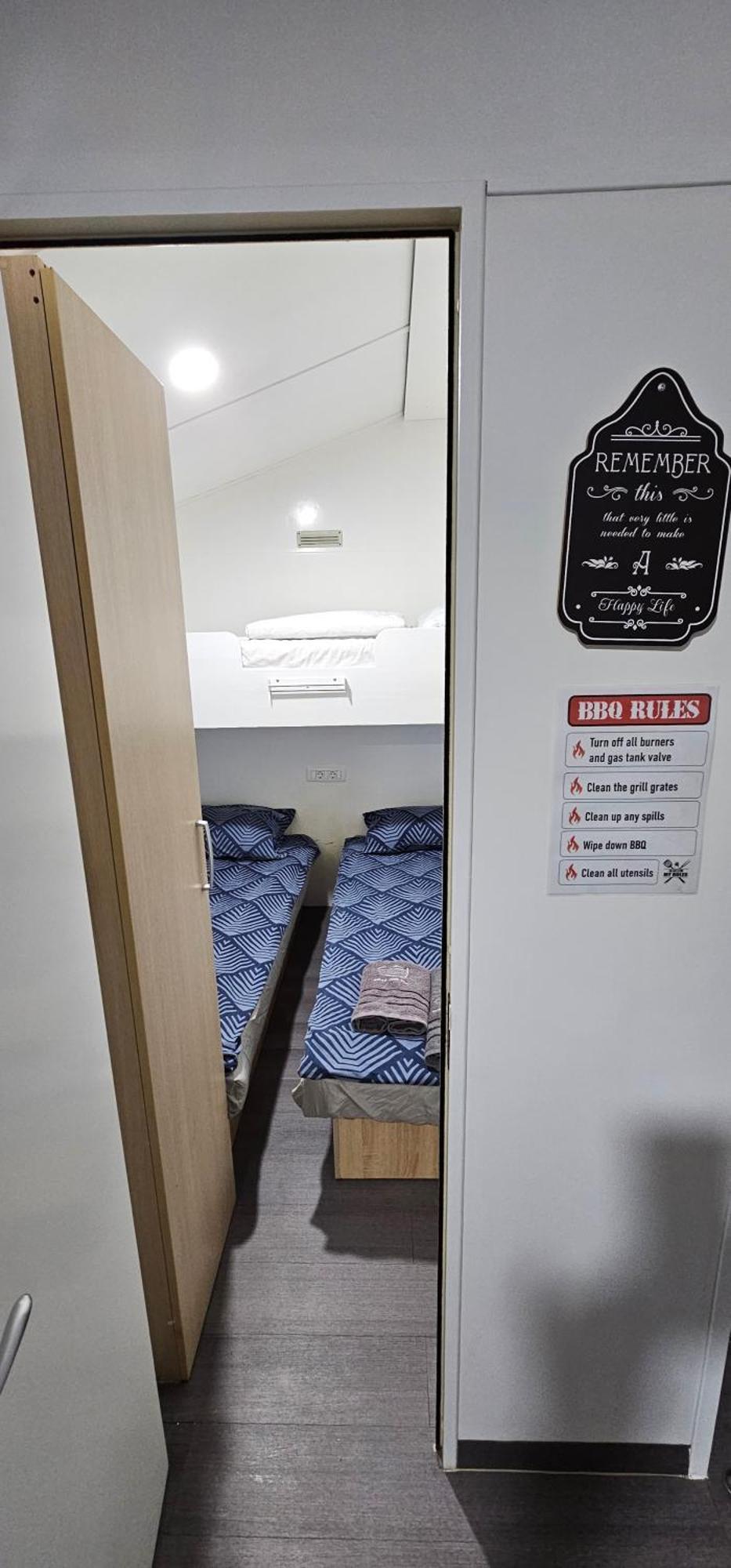 Mobile Home Noa บีโอกราดนาโมรู ภายนอก รูปภาพ